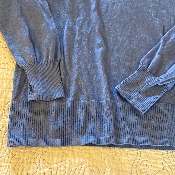 GAP Sweater - Picture 4 of 4